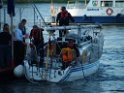 Motor Segelboot mit Motorschaden trieb gegen Alte Liebe bei Koeln Rodenkirchen P144